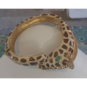 CINER NY Signed 18K Gold Plating Giraffe Box & Tongue Clasp Bracelet